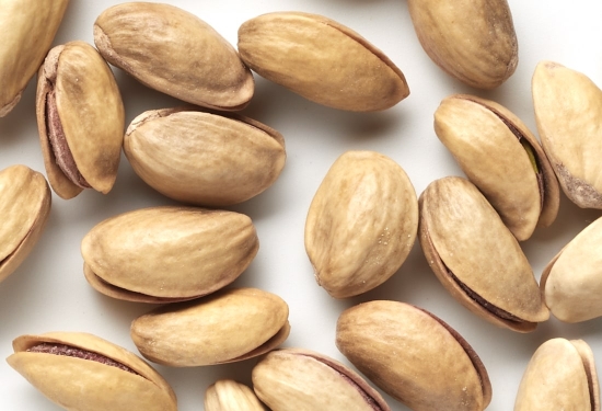 Pistacho turco tostado y salado con cáscara 2