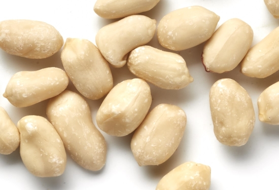 Cacahuete crudo pelado 2