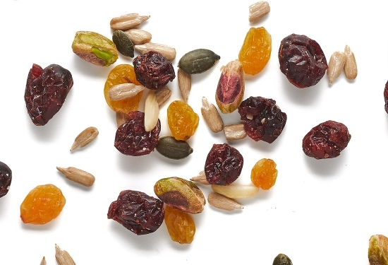Mezcla de frutos secos crudos para ensalada 2