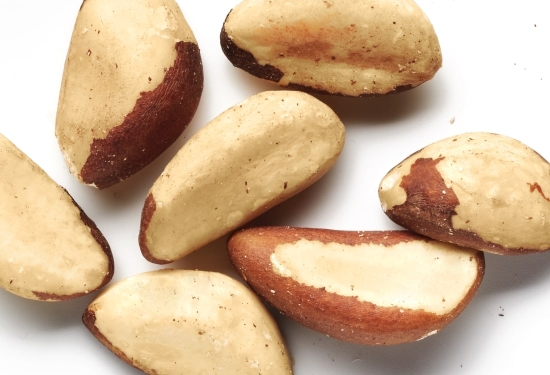 Nuez de Brasil cruda 2